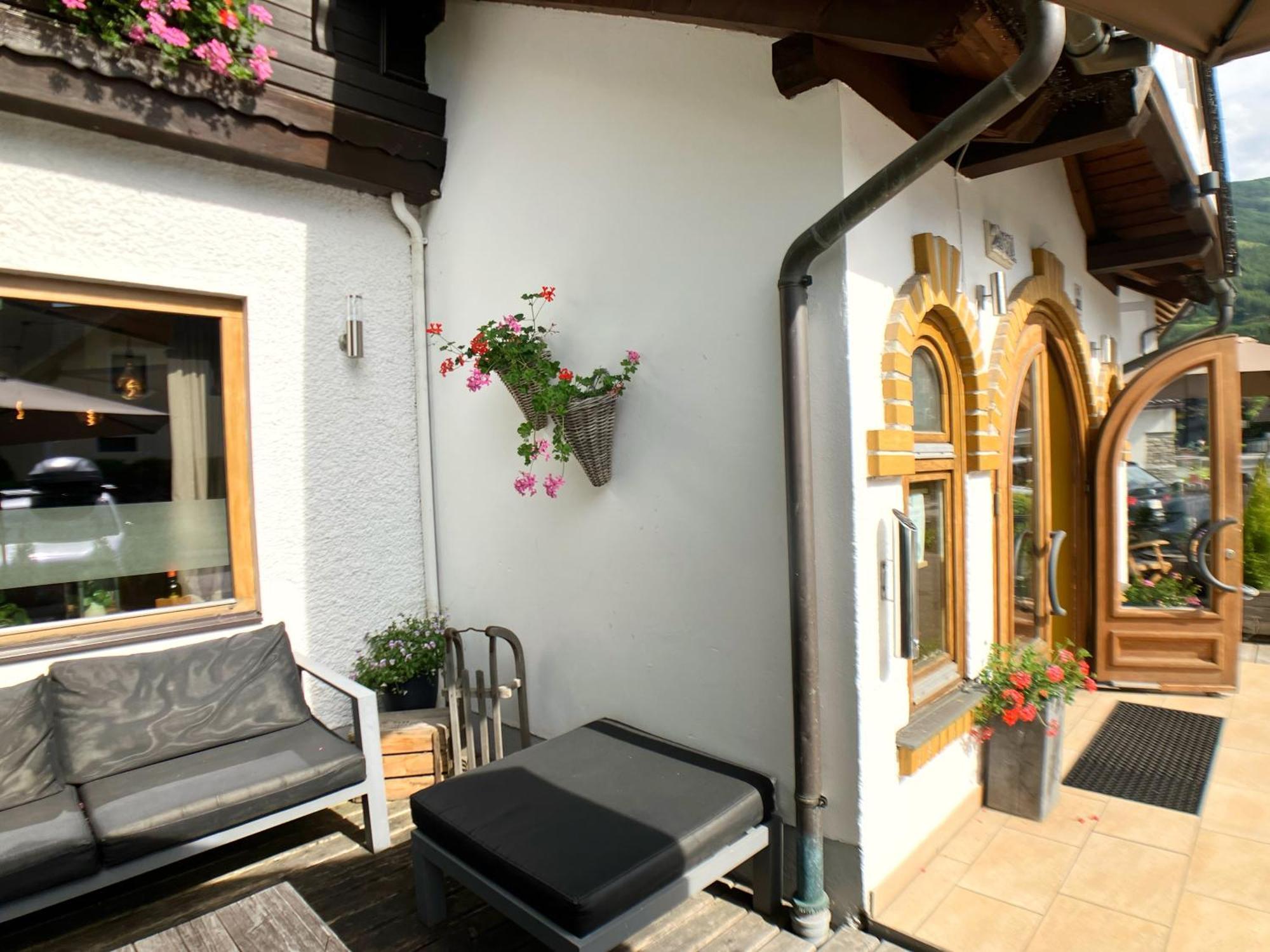 Gasthof Auwirt Sankt Michael im Lungau Exterior foto