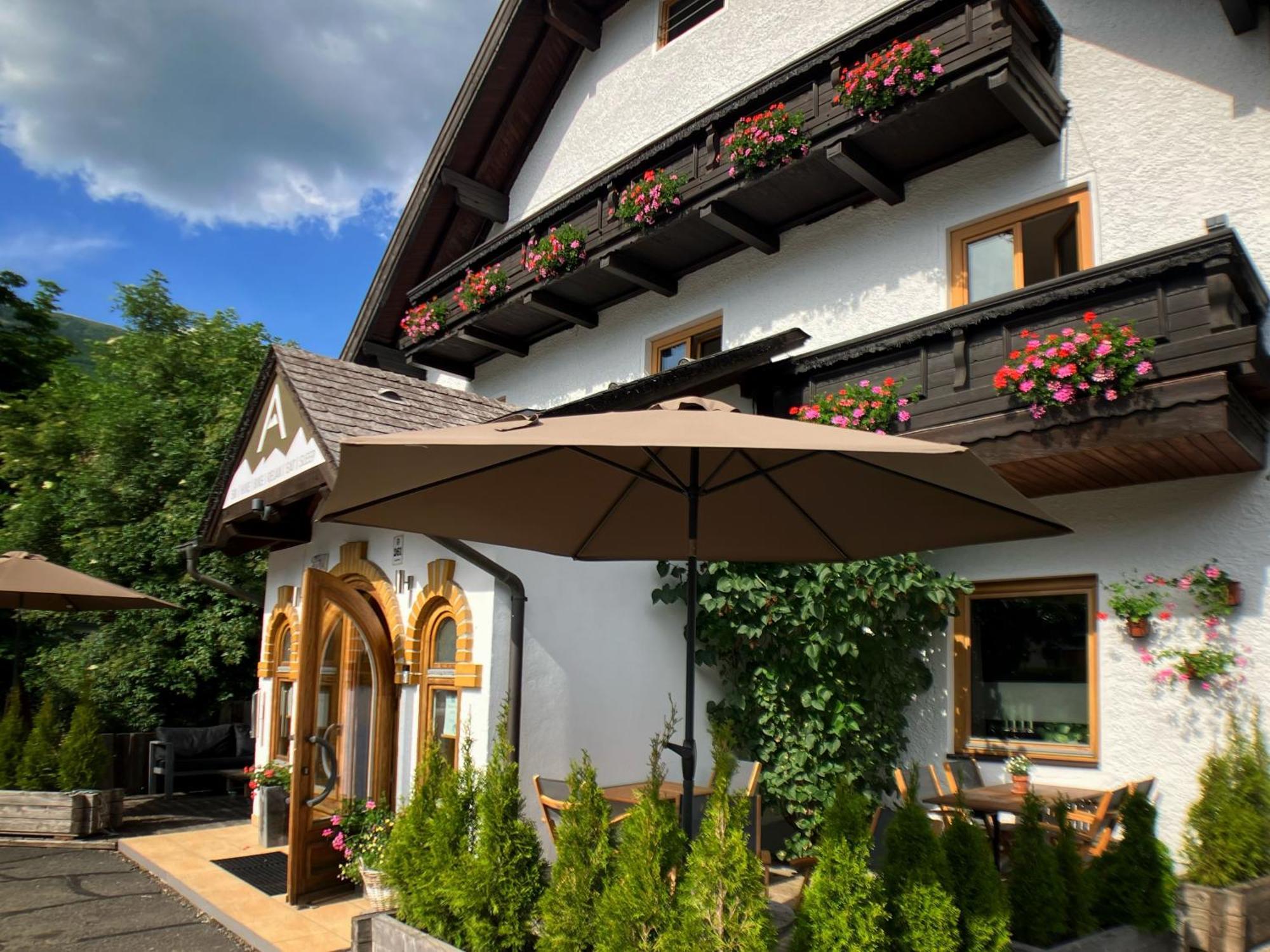 Gasthof Auwirt Sankt Michael im Lungau Exterior foto